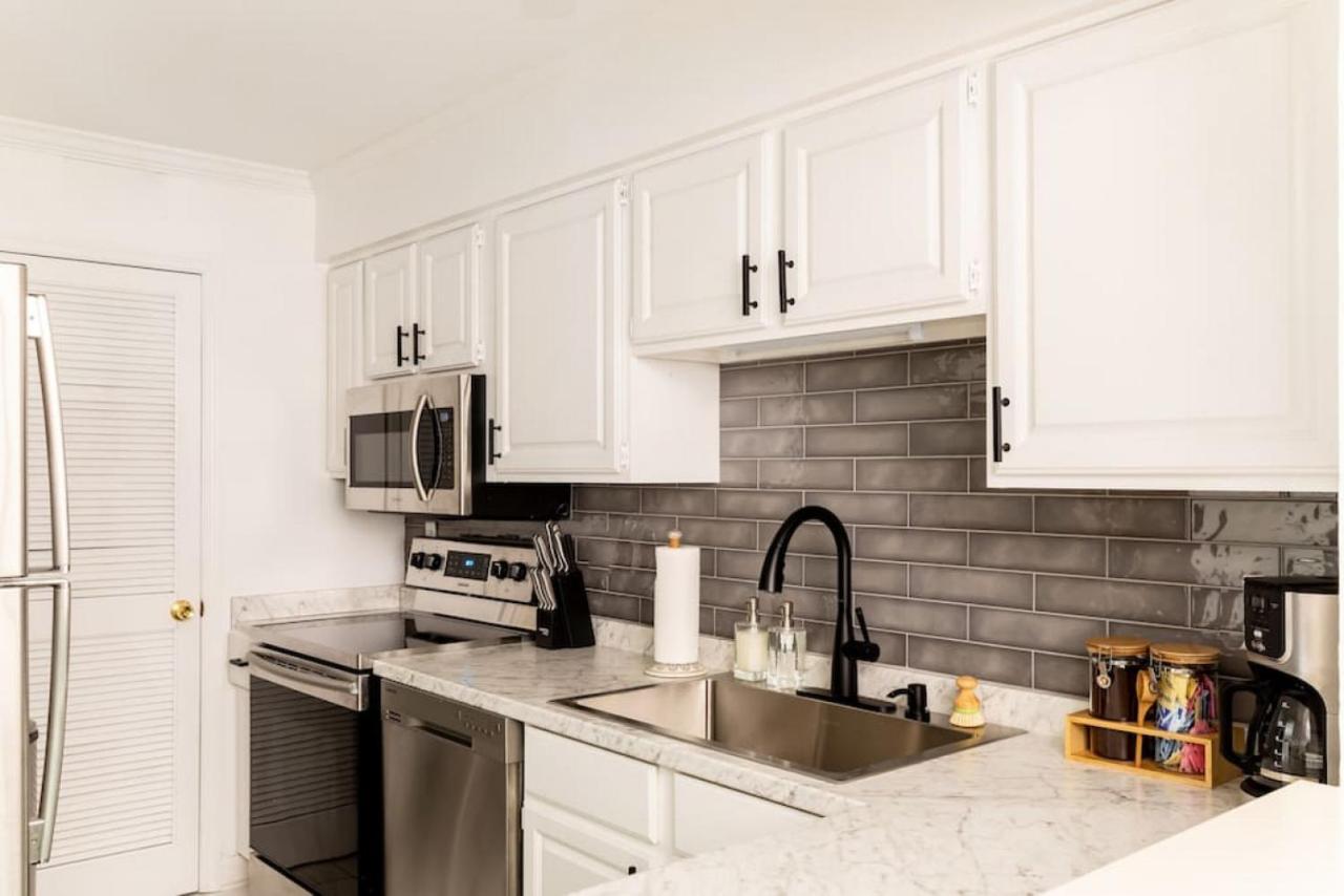 Stylish Downtown Nashville 3 Beds, 1 Bedroom With Private Patio, Parking Exterior photo